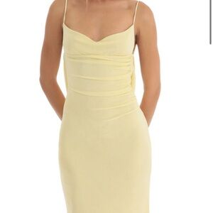 Elegant Yellow Maxi Dress with Lace